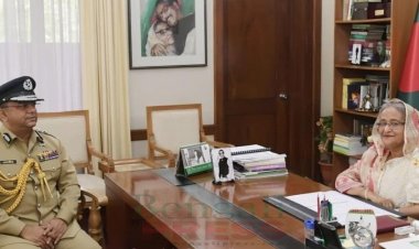 একটি ইস্যুকে ভুলাতে আরেকটি ইস্যু টিস্যুর মতন ব্যবহার করা হচ্ছে- ড. রাজু আহমেদ দিপু